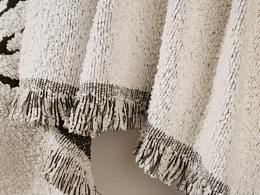 客厅沙发垫细节