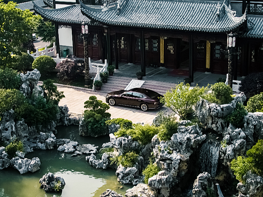 明暗江南｜雷克萨斯Lexus LS 500h