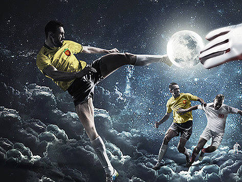 足球kv海報（個人主頁-ZMTYzNTYwNTI=） - 海報 - 站酷設(shè)計師G子龍原創(chuàng)素材 - 站酷ZCOOL