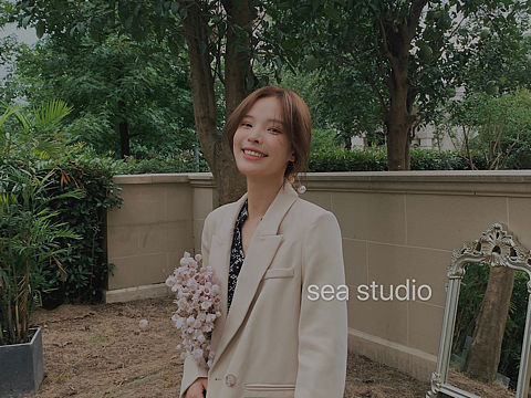 女装淘宝网红风秋装韩风韩系店主风风衣大衣手机片