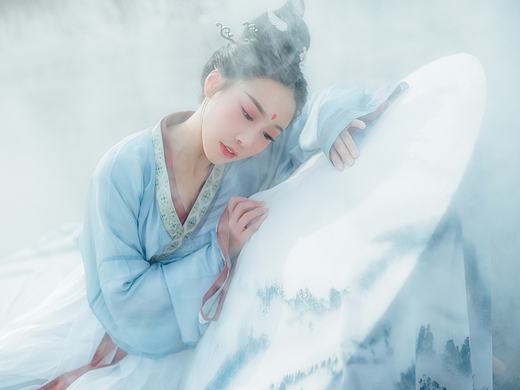 余舟一芥