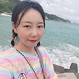 不会画画的文总的头像
