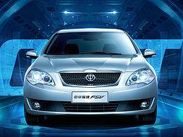 海報設計 汽車 包包 等