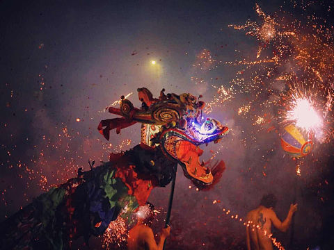 爆龙
