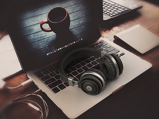 蓝牙耳机宣传视频