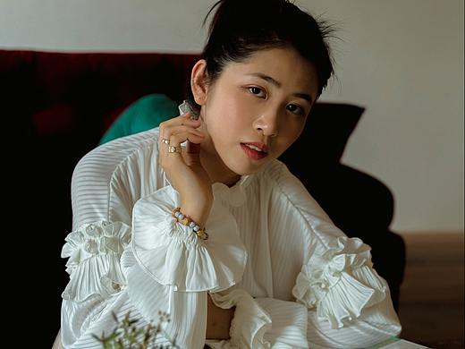 甜蜜的房间（个人主页-ZNjYwODQ3OTY=） - 人像摄影 - 站酷设计师KK想要和这个世界原创素材 - 站酷ZCOOL