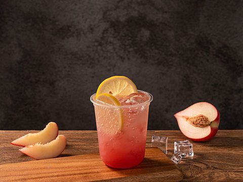 水蜜桃气泡饮料 #饮品摄影#武汉静物摄影