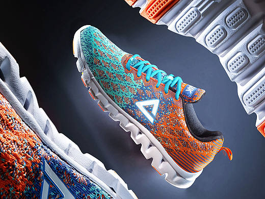 运动鞋（个人主页-ZMTk4Nzc1NDA=） - 产品摄影 - 站酷设计师摄影师北方原创素材 - 站酷ZCOOL