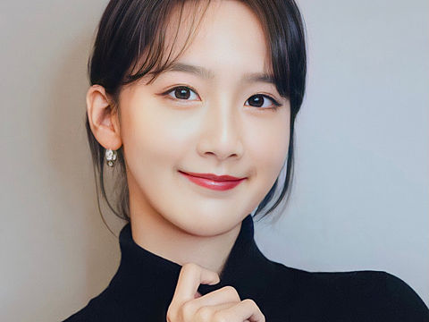 攝像（個人主頁-ZNTA5NzIwNTY=） - 海報 - 站酷設(shè)計師沈映鶴原創(chuàng)素材 - 站酷ZCOOL