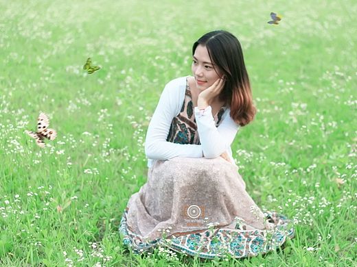 礦大操場(chǎng)那片白色的花海（個(gè)人主頁(yè)-ZMTM5NDc0NDQ=） - 人像攝影 - 站酷設(shè)計(jì)師森徹原創(chuàng)素材 - 站酷ZCOOL