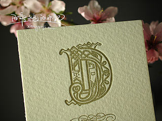 letterpress纸品设计，应该不在于其工艺的复杂，而在于简单的设计，凸版印刷之美精髓如斯。