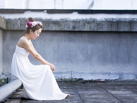 花与少女（个人主页-ZMTcwOTIwMDA=） - 人像摄影 - 站酷设计师465739788原创素材 - 站酷ZCOOL