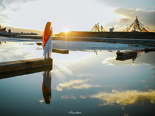 「西北旅拍」夕阳之镜（个人主页-ZMTk1NzA5NjQ=） - 人像摄影 - 站酷设计师敏elena原创素材 - 站酷ZCOOL