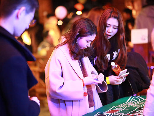 2016年度 跟一个人说再见年会（关于年轻人世界的想象）（个人主页-ZMjAxMDgwNDg=） - 运营设计 - 站酷设计师算得上是的原创素材 - 站酷ZCOOL