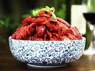 菜男油焖大虾，更新菜谱，淡定不了今天晚上宵夜就吃这个吧