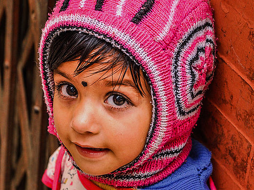 游走尼泊尔——大眼女孩儿