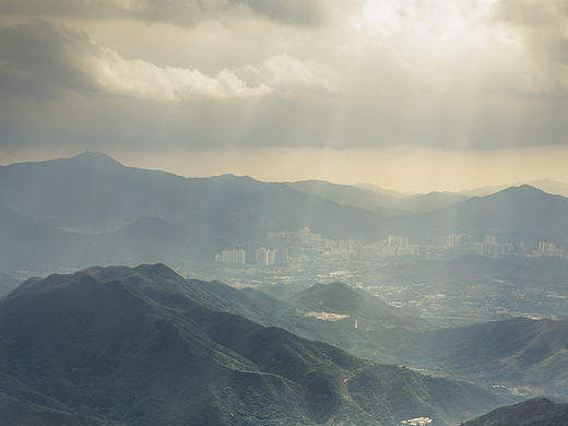 梧桐山（個(gè)人主頁(yè)-ZNTA3MzQyMDg=） - 風(fēng)光攝影 - 站酷設(shè)計(jì)師丘卡皮深圳攝影師原創(chuàng)素材 - 站酷ZCOOL