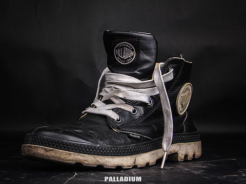 旧鞋（个人主页-ZMjU3NDY2MDg=） - 产品摄影 - 站酷设计师MKRLJZ原创素材 - 站酷ZCOOL