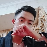 花丿离丶胡少的头像