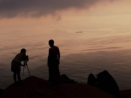 站在云端的摄影人（个人主页-ZMTI3MzEwMzY=） - 风光摄影 - 站酷设计师冬天微凉原创素材 - 站酷ZCOOL