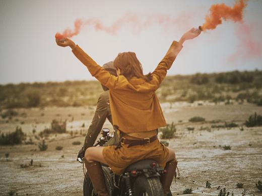 旅拍系列婚纱（个人主页-ZMTc1NDUyMzI=） - 人像摄影 - 站酷设计师摄影师曾凡玉原创素材 - 站酷ZCOOL