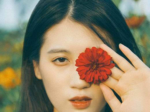 外拍少女写真