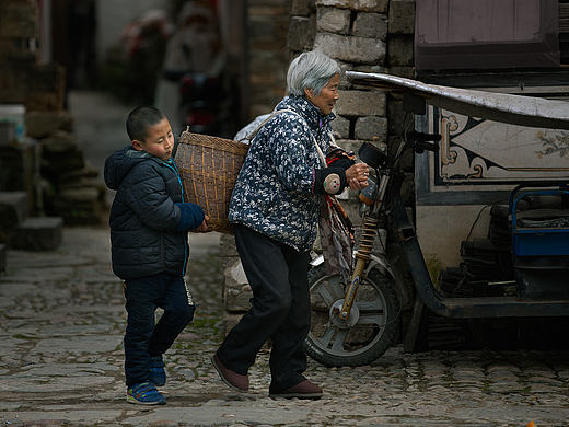 人文-新農(nóng)村的主人-3群-悠悠-南京（個人主頁-ZMTc4OTk2MTY=） - 人文/紀實攝影 - 站酷設(shè)計師whxzxuu原創(chuàng)素材 - 站酷ZCOOL