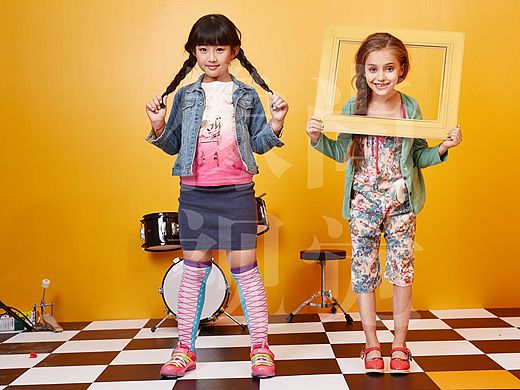 奈足童装秋季形象大片