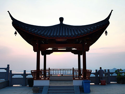 望湘湖～（个人主页-ZMzEzMDYzMjg=） - 人文/纪实摄影 - 站酷设计师张小坑一直在飞原创素材 - 站酷ZCOOL