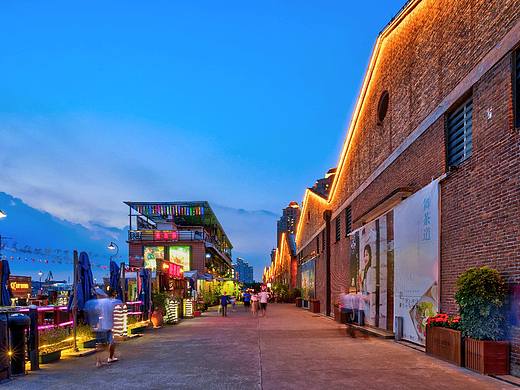 廣州小視角夜景（個(gè)人主頁(yè)-ZMjkwMjM3MTI=） - 風(fēng)光攝影 - 站酷設(shè)計(jì)師瞇瞇眼攝影師原創(chuàng)素材 - 站酷ZCOOL