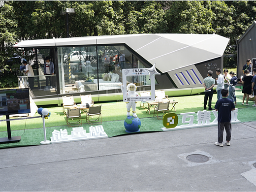 可移动太空舱民宿能量舰助力沉浸式度假体验的崛起