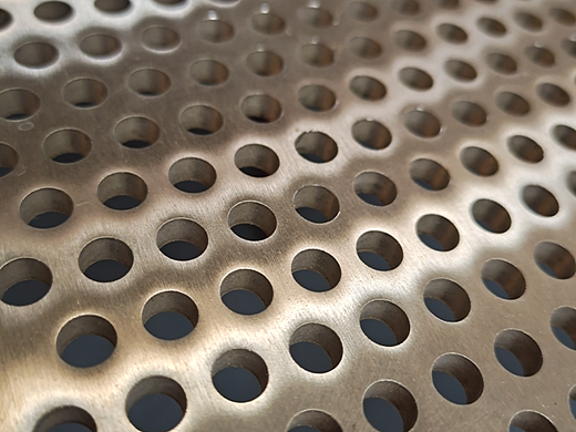 别墅酒庄黄铜做旧密孔网格屏风