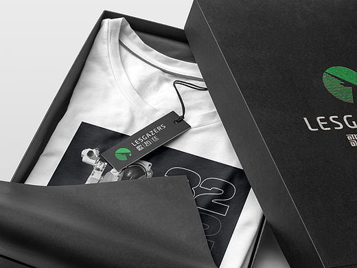 #歌哲絲服飾品牌視覺設(shè)計(jì)@響點(diǎn)? 沈明偉（個人主頁-ZNDM1Nzc0MjQ=） - 品牌 - 站酷設(shè)計(jì)師響點(diǎn)創(chuàng)意原創(chuàng)素材 - 站酷ZCOOL