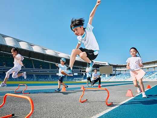 安踏KIDS  夏日开跑 酷爽到底