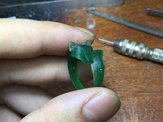 骚年雕来自己带的骚狐狸