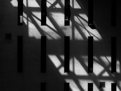 遇见光影 | 点线面 | 手机摄影（个人主页-ZMzgyMTgwOTI=） - 环境/建筑摄影 - 站酷设计师忧郁的咸鱼原创素材 - 站酷ZCOOL