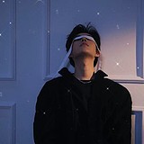 电话亭的头像