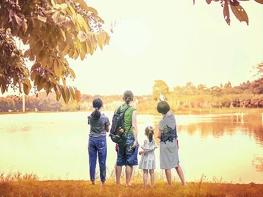 幸福一家子（個人主頁-ZMTc4NDA1MTI=） - 人像攝影 - 站酷設(shè)計師數(shù)影工坊原創(chuàng)素材 - 站酷ZCOOL