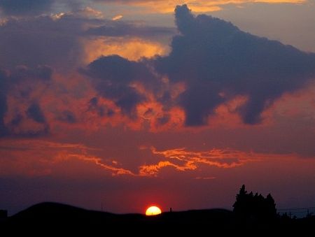 紅日（個(gè)人主頁(yè)-ZMTM1NjgwNDA=） - 風(fēng)光攝影 - 站酷設(shè)計(jì)師smile_manager原創(chuàng)素材 - 站酷ZCOOL