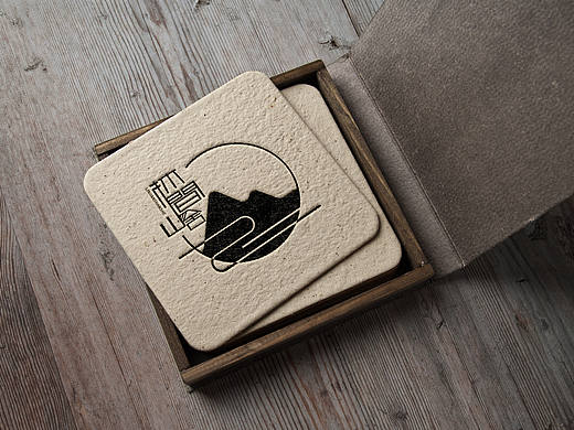 民宿logo設(shè)計(jì)（個(gè)人主頁(yè)-ZMzc0NDY4Njg=） - 品牌 - 站酷設(shè)計(jì)師是樹精精呀原創(chuàng)素材 - 站酷ZCOOL