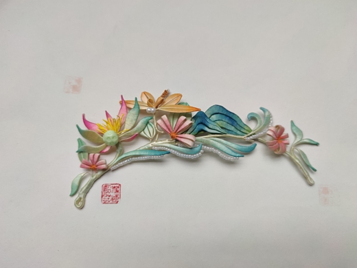非遗缠花《金丝墨莲》