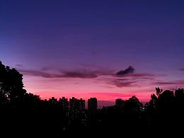 爬山看夕阳