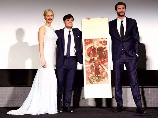 美国好莱坞电影3D立体画饥饿游戏嘲笑鸟（下）系列3D画（个人主页-ZMTQwMjIzNzY=） - 新锐潮流插画 - 站酷设计师北京3D魔幻画原创素材 - 站酷ZCOOL