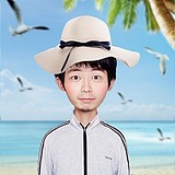 小龙在拍照的头像