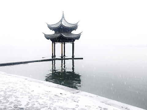 西子湖 · 集贤亭观雪