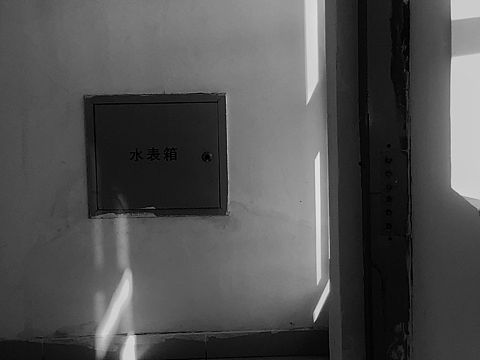 早上九點(diǎn)樓道內(nèi)的光（個(gè)人主頁-ZNDA1OTc1ODA=） - 環(huán)境/建筑攝影 - 站酷設(shè)計(jì)師是大仙呀原創(chuàng)素材 - 站酷ZCOOL