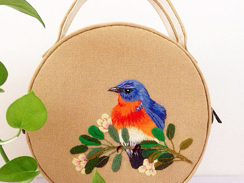 原创手工刺绣包包