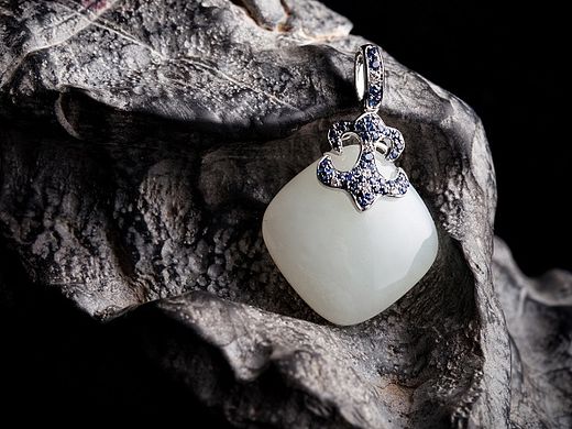 珠宝拍摄金镶玉和田玉拍摄