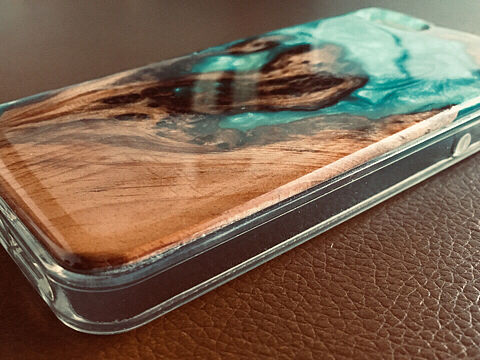 克生—树脂与木手机壳设计