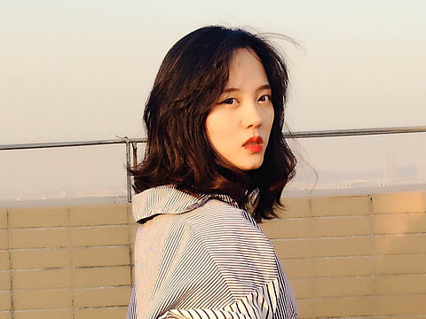 午后天臺（個人主頁-ZMjQ0OTQzMjQ=） - 人像攝影 - 站酷設(shè)計師MISSBIG原創(chuàng)素材 - 站酷ZCOOL